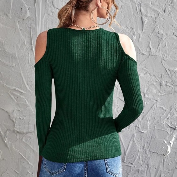 FOREVER 21 Green Cold Shoulder Knit Love Sleeve - Picture 2 of 9